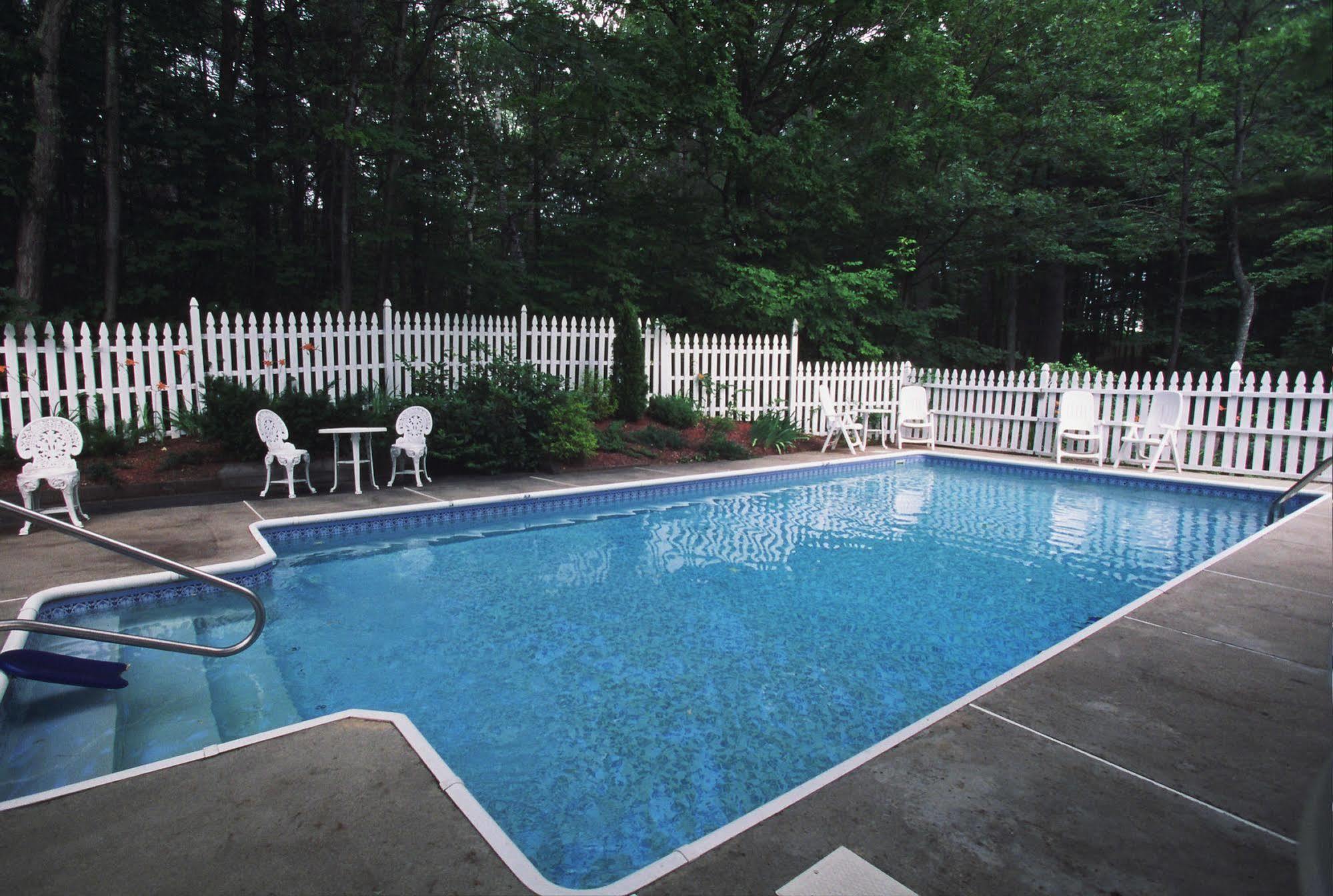 Red Elephant Inn Bed And Breakfast North Conway Instalações foto